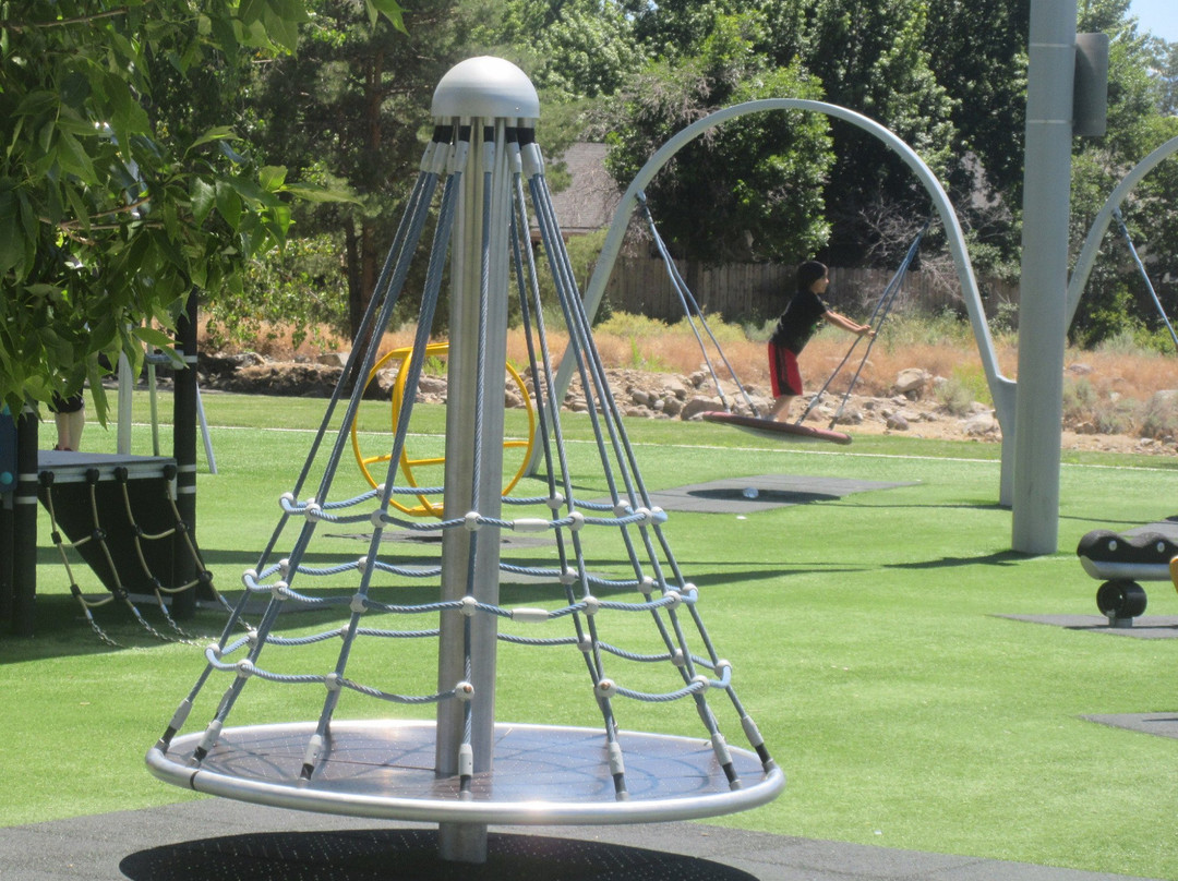 Par Rah Park-斯帕克斯必去景点