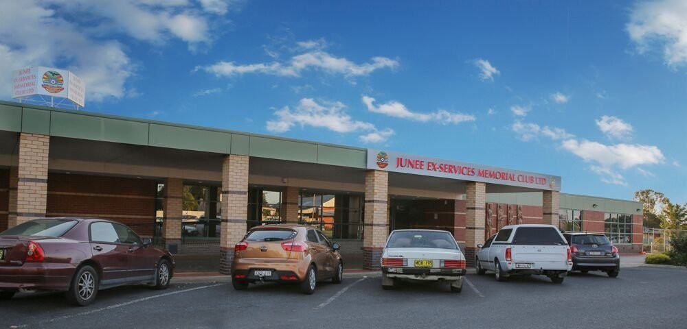 Junee餐馆和美食-Junee Ex-Services Memorial Club Ltd