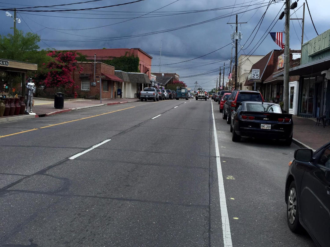 Denham Springs Antique Village-德纳姆斯普林斯必去景点