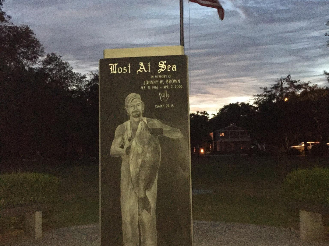 Lost at Sea Memorial at Morse Park Landing景点图片