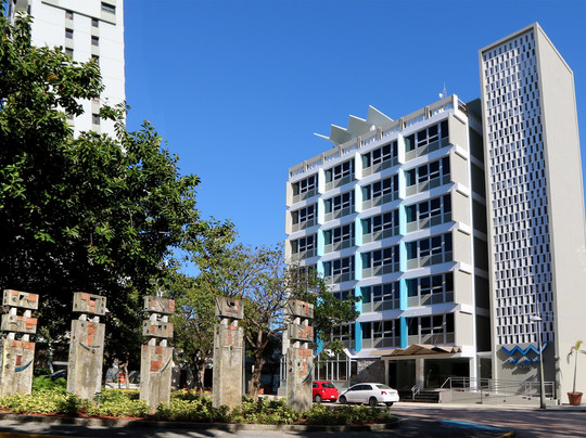 康达杜维沃酒店