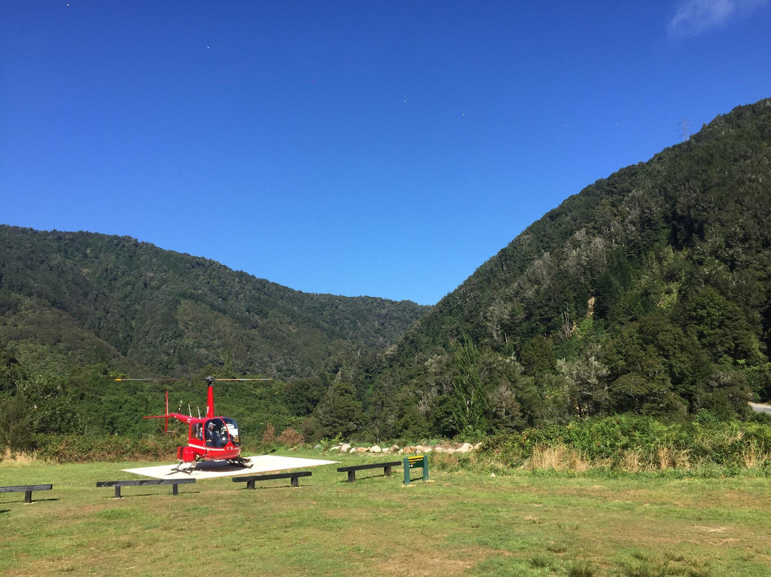 Karamea Helicopter Charters景点图片