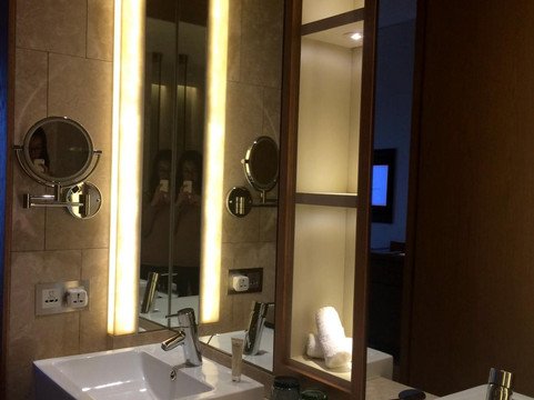 宁波文化广场朗豪酒店 主图