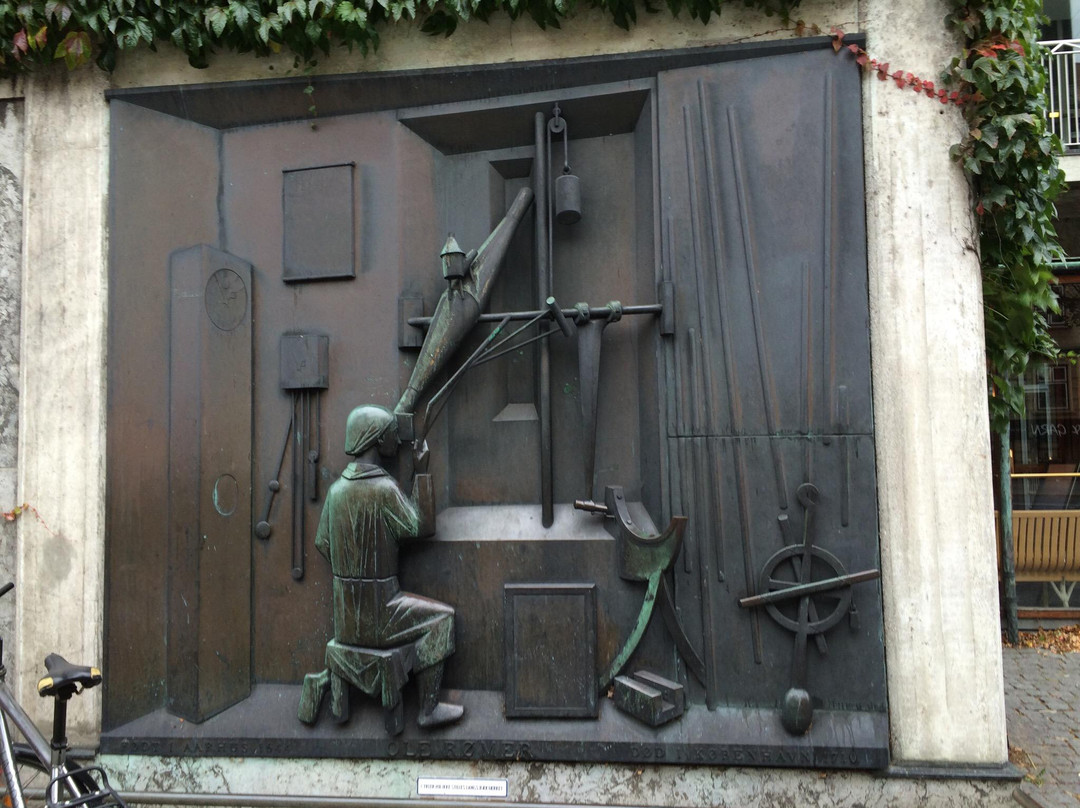 Minderelief For Ole Romer-欧胡斯必去景点