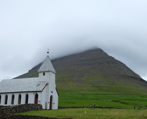 Hvannasund Church