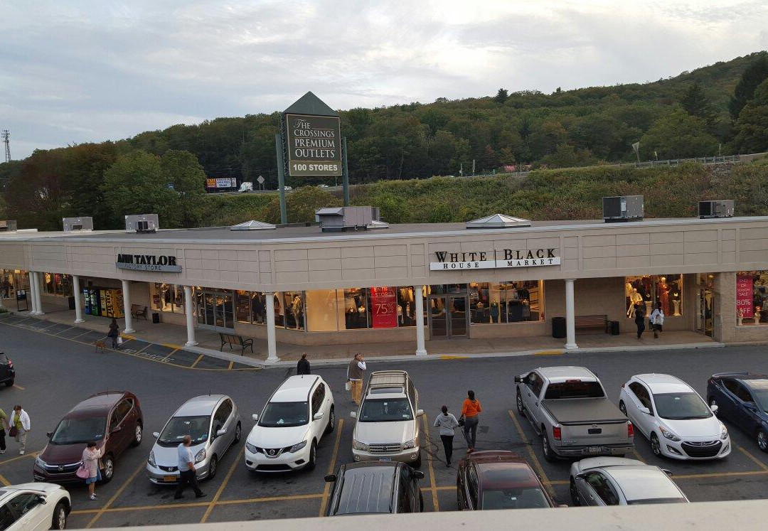 Pocono Premium Outlets-坦纳斯维尔必去景点