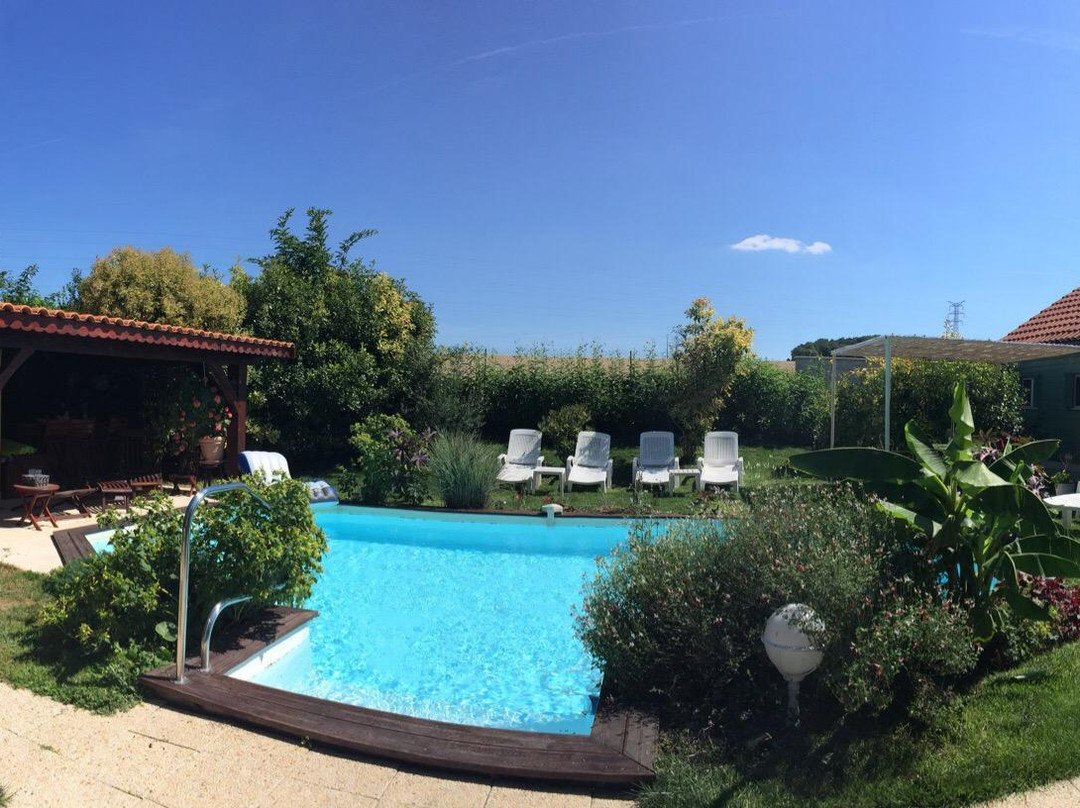 Maison d'Hotes du Colombiers主图