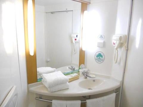 格林豪泰天津塘沽中心北路店主图