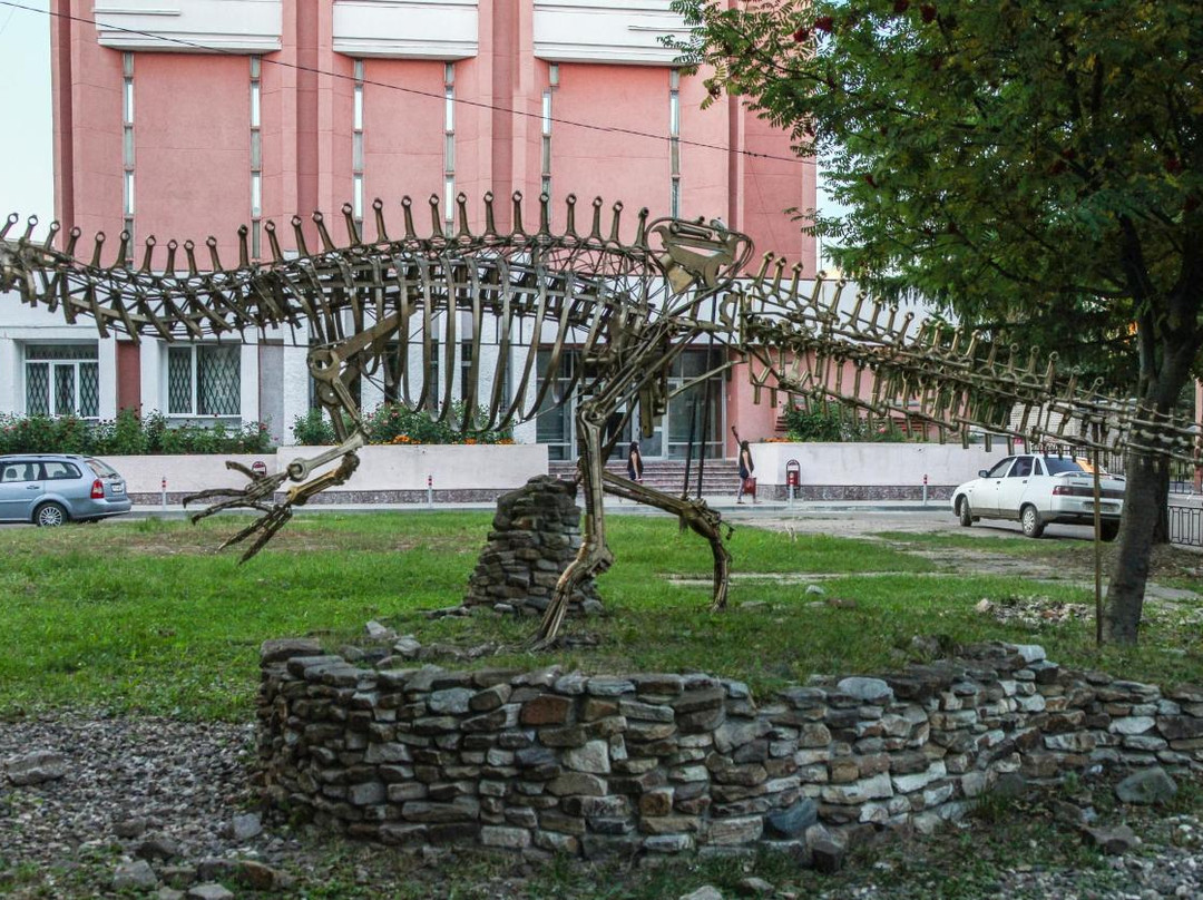 Dinosaur Sculpture景点图片