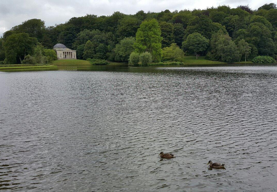 Stourhead House and Garden景点图片