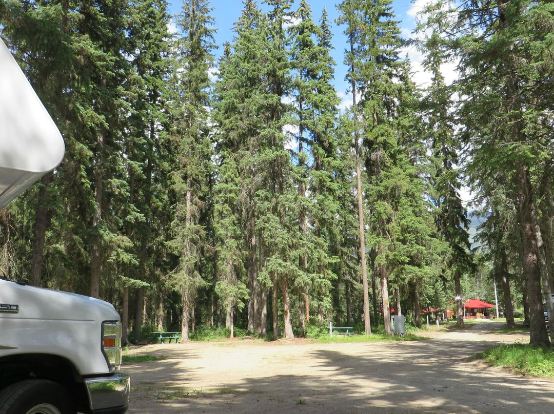 Yellowhead Campground & RV Park