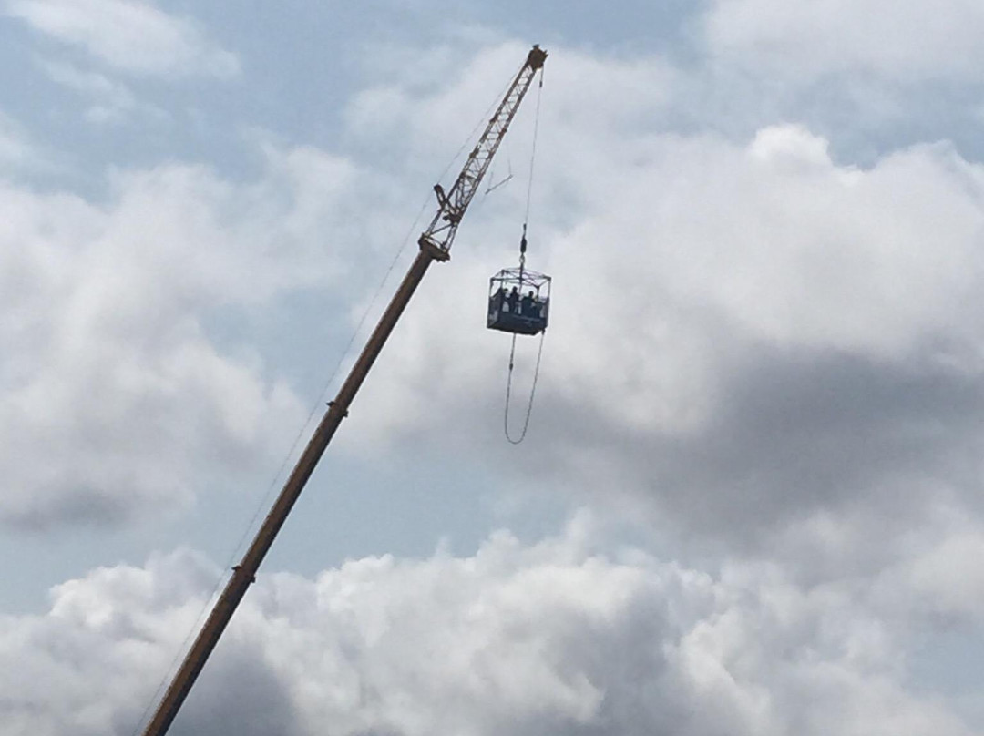 UK Bungee Club - Manchester 160ft Bungee Jump景点图片