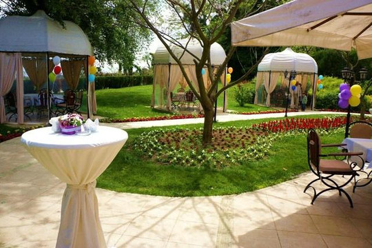 Parmy Family Restaurant主图