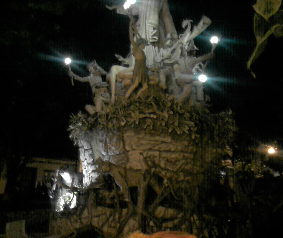 Parque Principal Garagoa景点图片