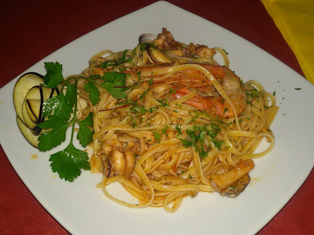 Cala Ginepro餐馆和美食-Sa Prama