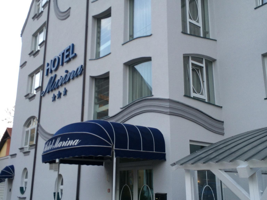 Wolin酒店住宿-Marina Hotel