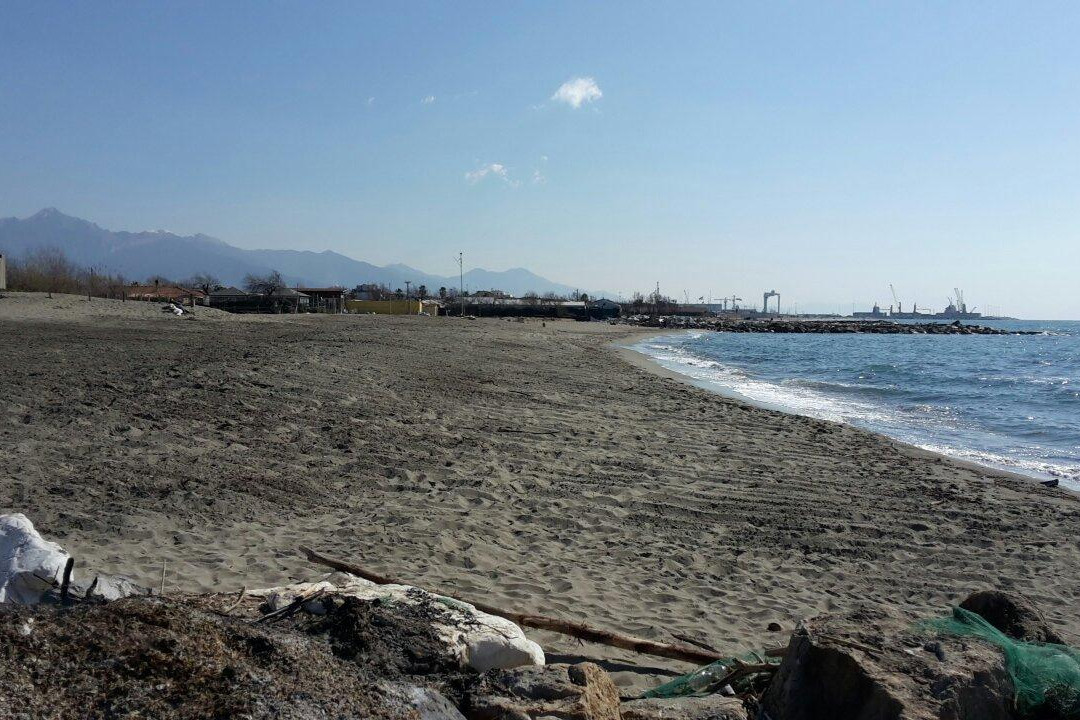 Spiaggia Libera Attrezzata Oasi Chiosco景点图片