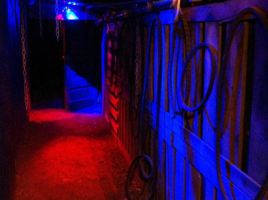 Burial Chamber Haunted House Complex-Neenah必去景点