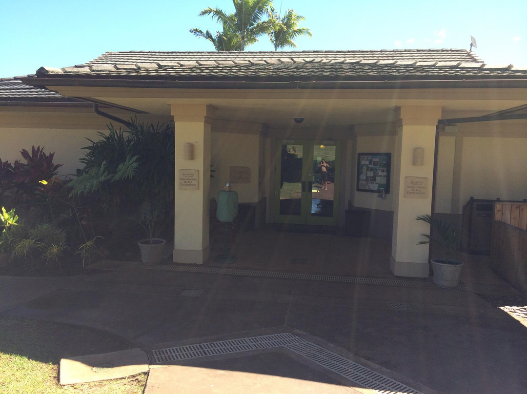 Jean-Michel Cousteau's Ambassadors of the Environment-卡普鲁亚必去景点