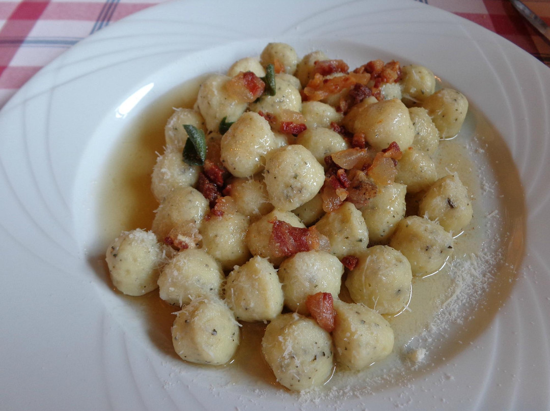 Dossena餐馆和美食-Agriturismo Al Sass