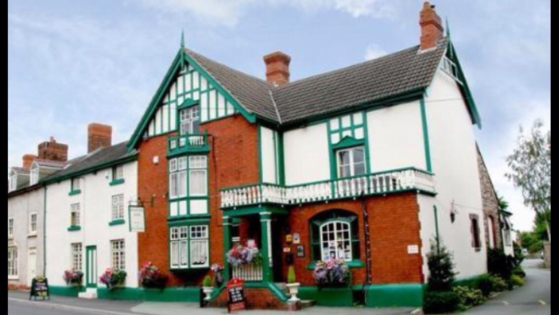 Bradford Arms Hotel-客卧
