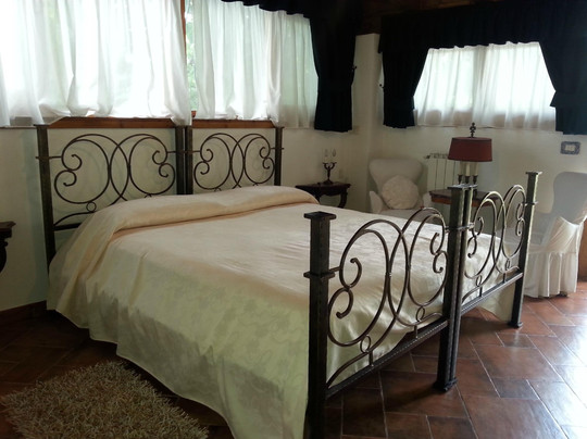 Santa Lucia del Mela酒店住宿-Casale Amico