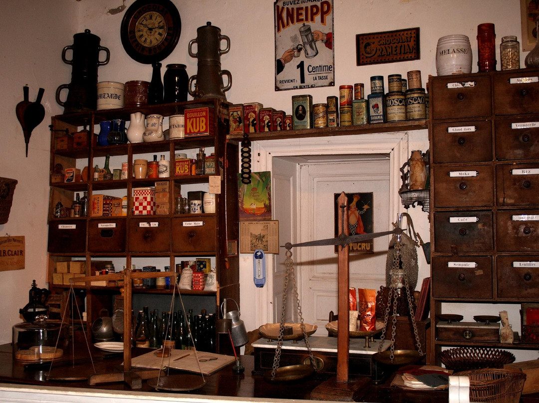 Musee Alice Taverne-Ambierle必去景点
