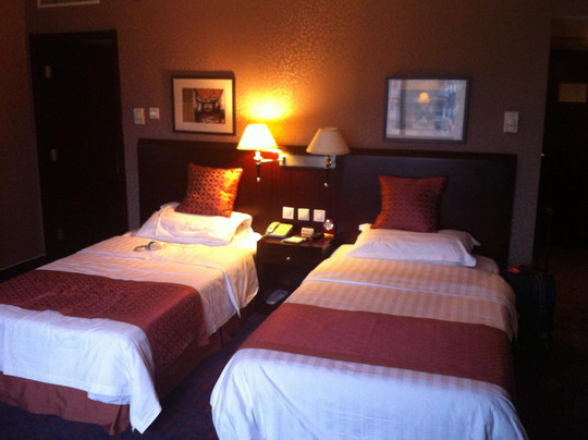 新北纬饭店主图