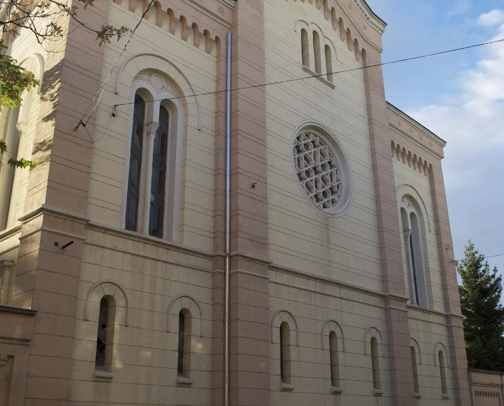 The Kazinczy Street Synagogue of Miskolc景点图片