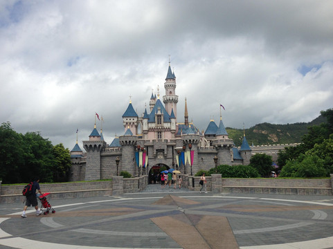 迪士尼好莱坞酒店主图