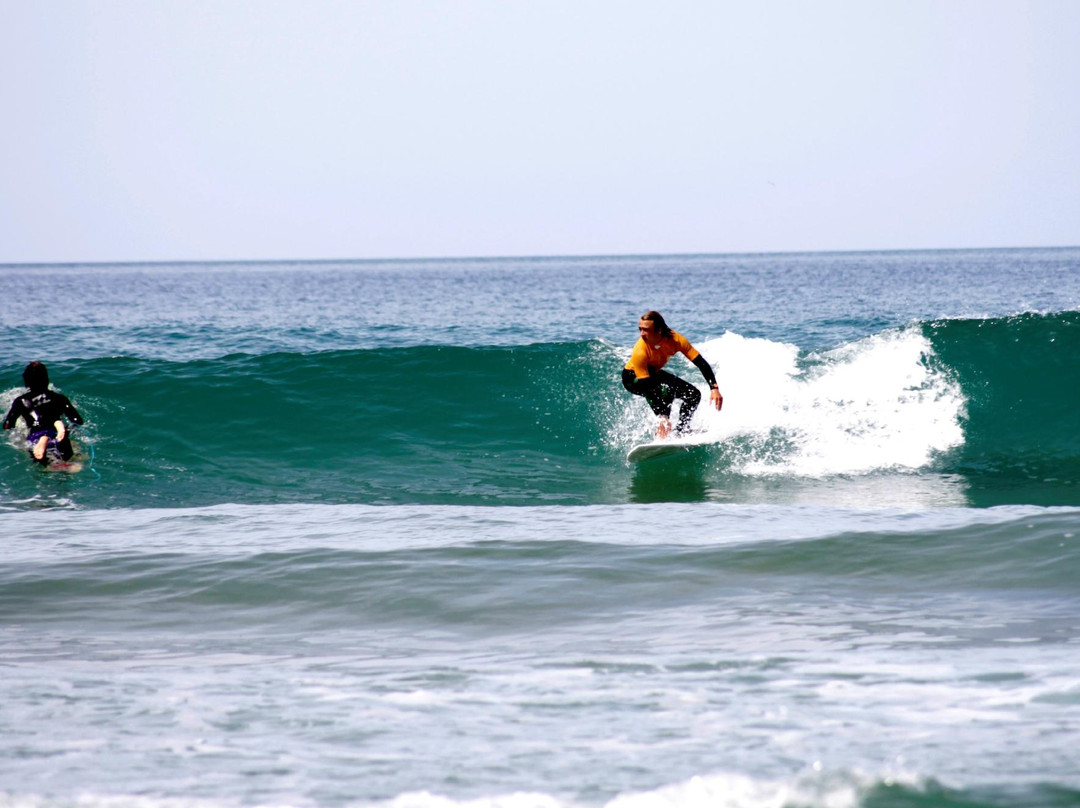 7th Essence School of Surf & Bodyboard-Linda-a-Velha必去景点