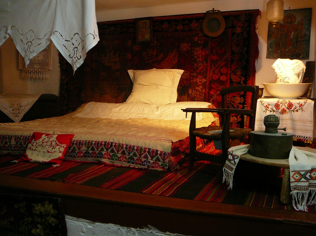 Archaeological & Folklore Museum-Symi必去景点