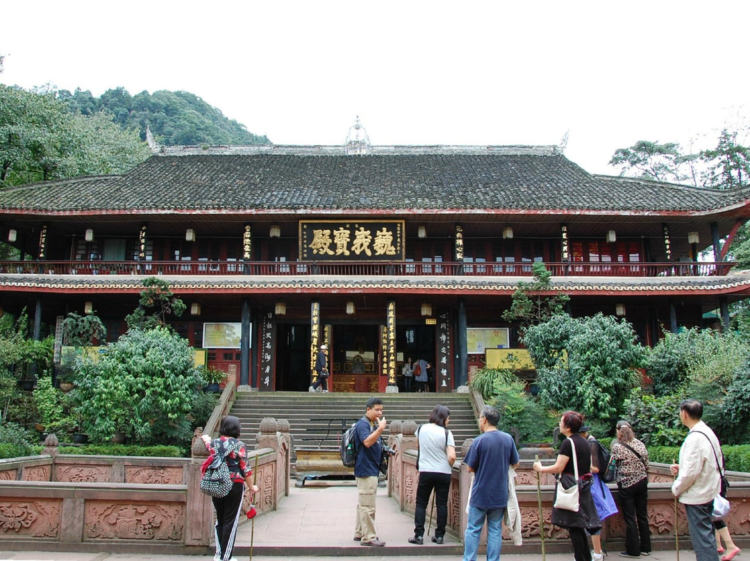 万年寺-峨眉山市必去景点
