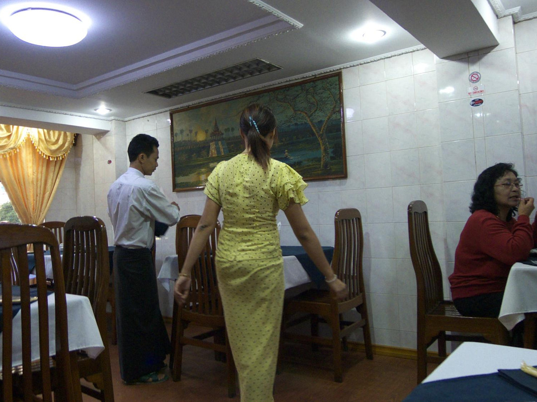 Sunflower Hotel主图