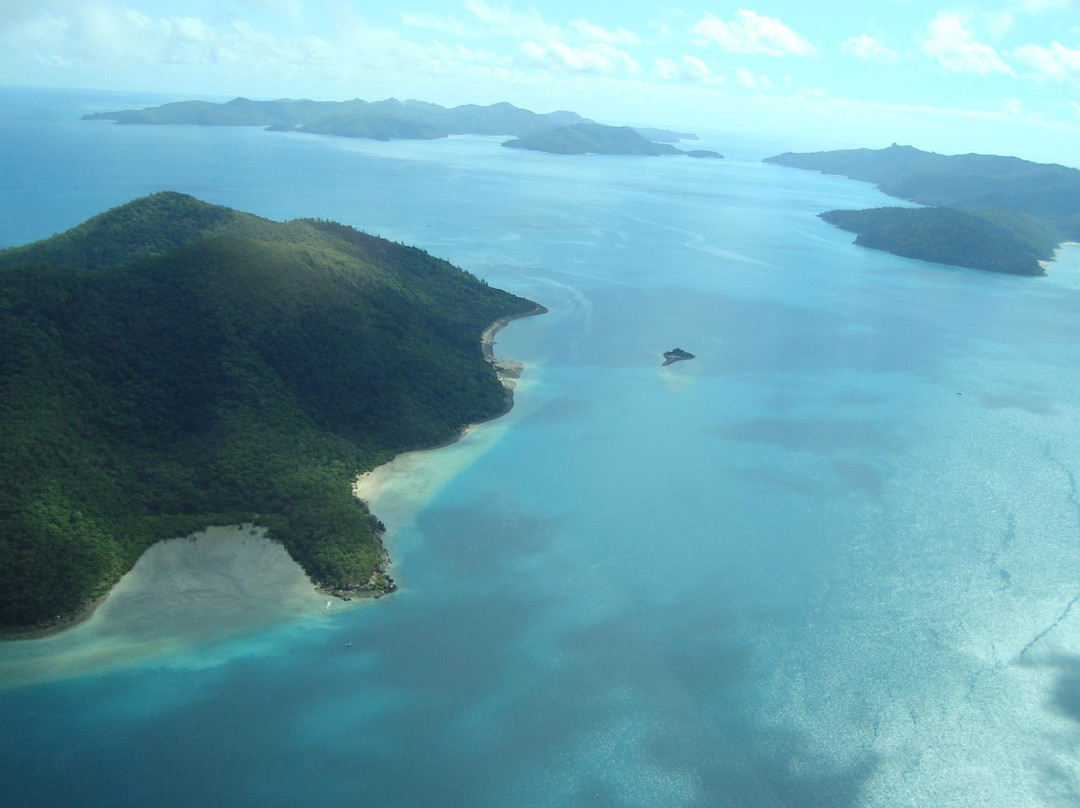 圣灵降临海道-圣灵群岛必去景点