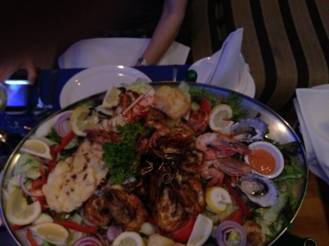 布罗德海滩餐馆和美食-George's Steak & Seafood Restaurant