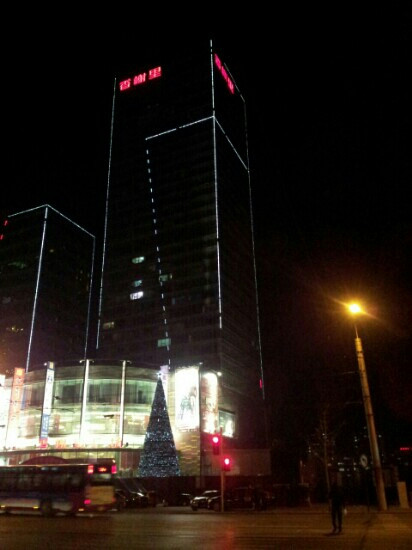 香榭里购物广场-大连市必去景点