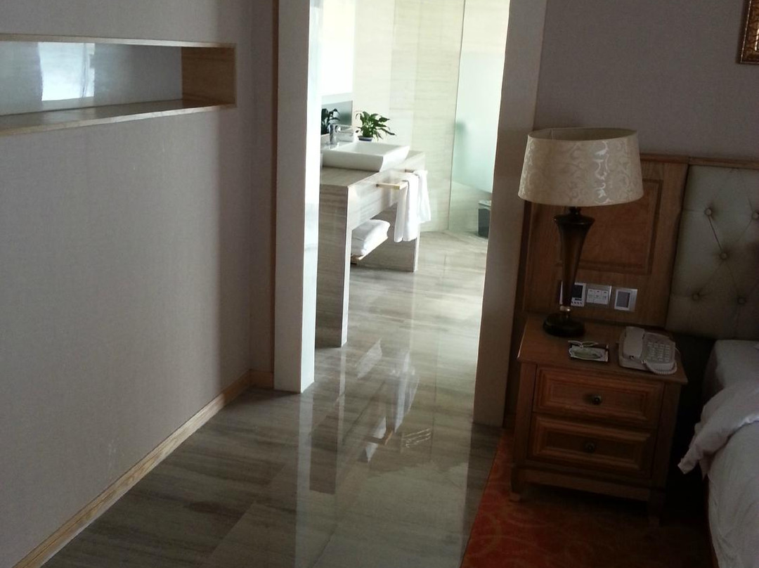 平谦国际精品酒店主图