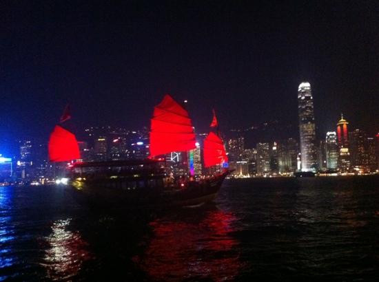 "鸭灵号"帆船-香港必去景点