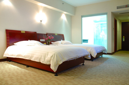 湖州华亭宾馆（衣裳街爱山银泰城店）主图