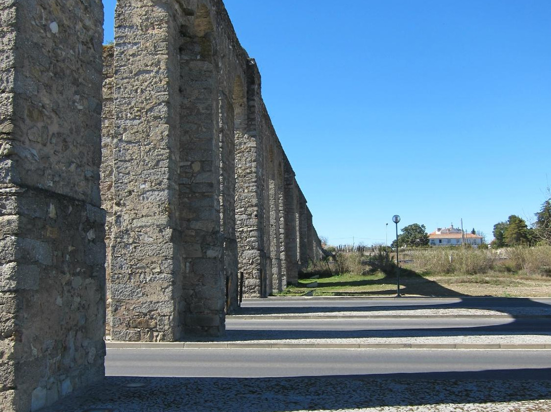 Aqueduto da Agua de Prata景点图片