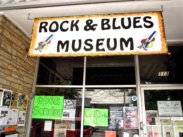 The Rock & Blues Museum景点图片