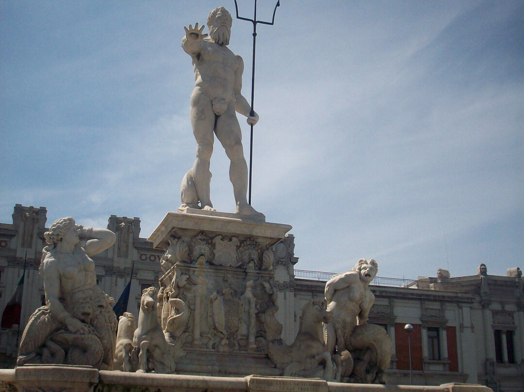 Fontana di Nettuno景点图片