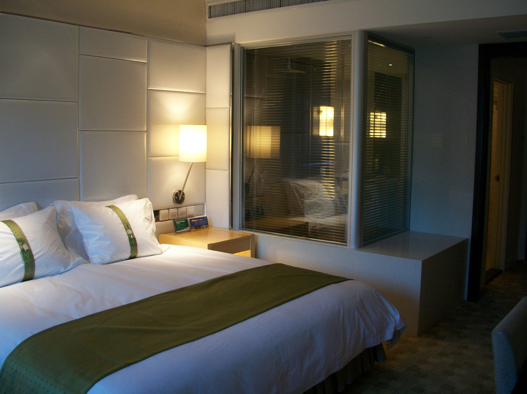 万达假日酒店主图