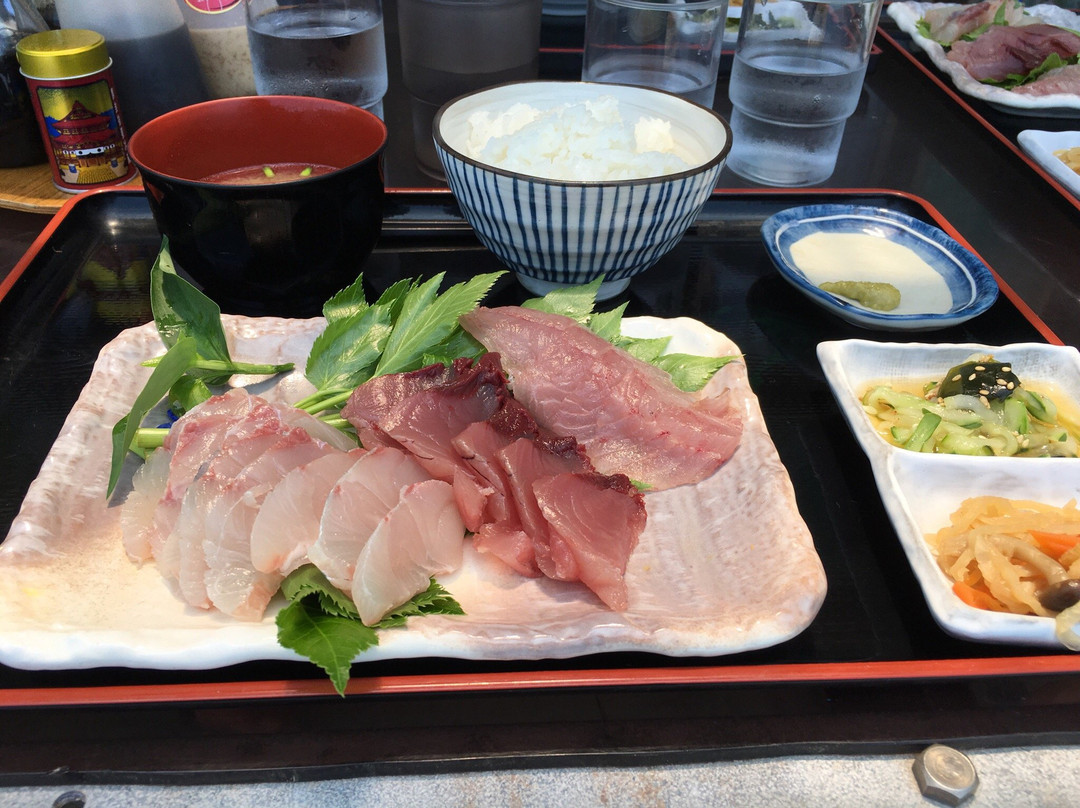 御藏岛村餐馆和美食-Min Min An