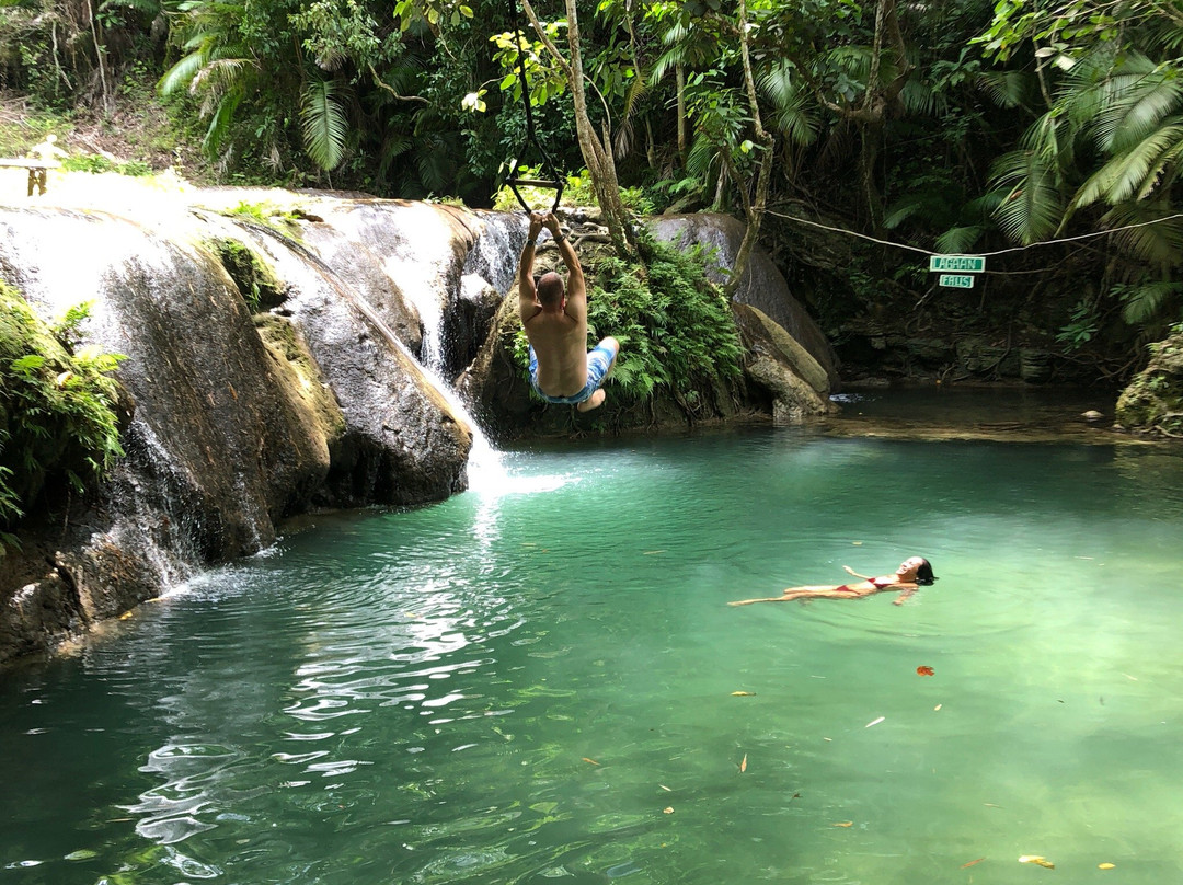 La-gaan Falls-拉孜必去景点