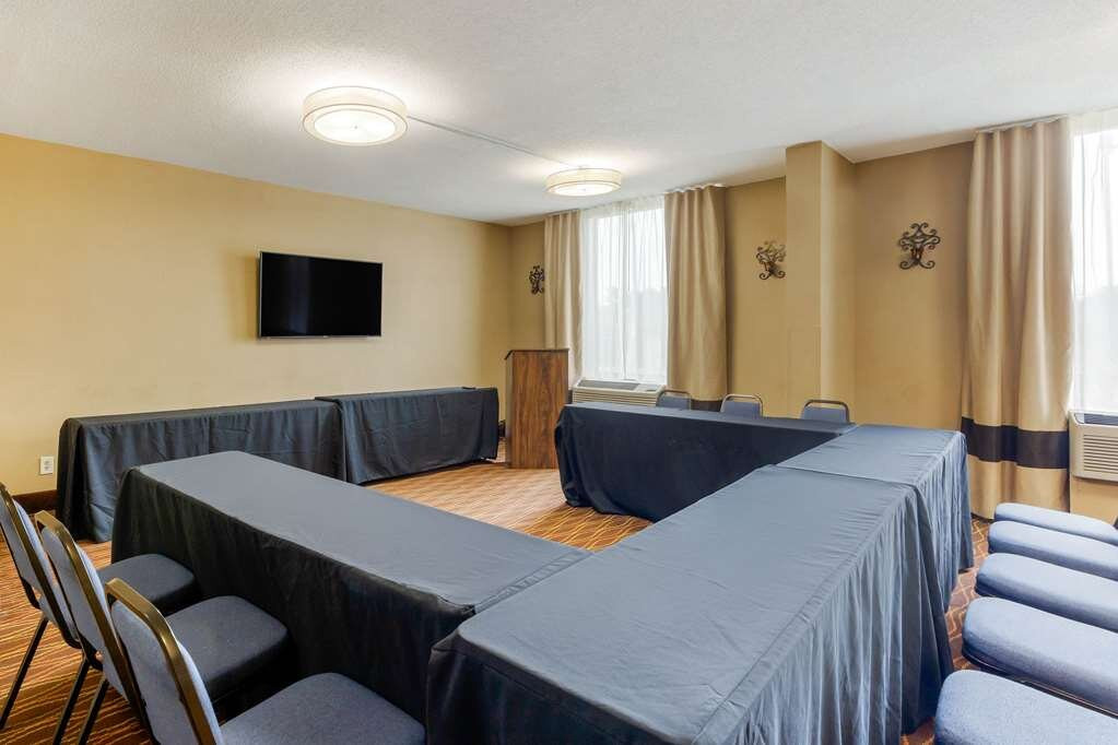 Comfort Inn & Suites Durham Near Duke University主图