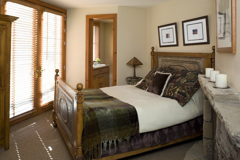 The Inn at Lost Creek