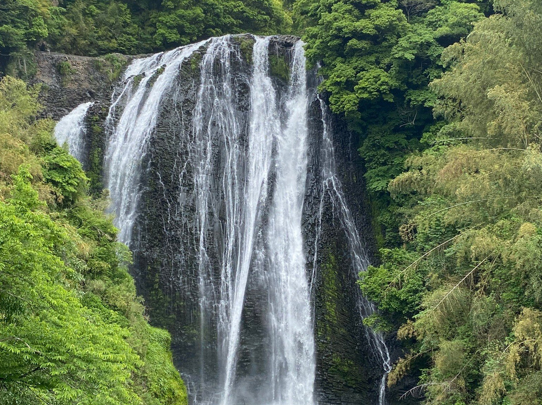 Ryumon Falls景点图片