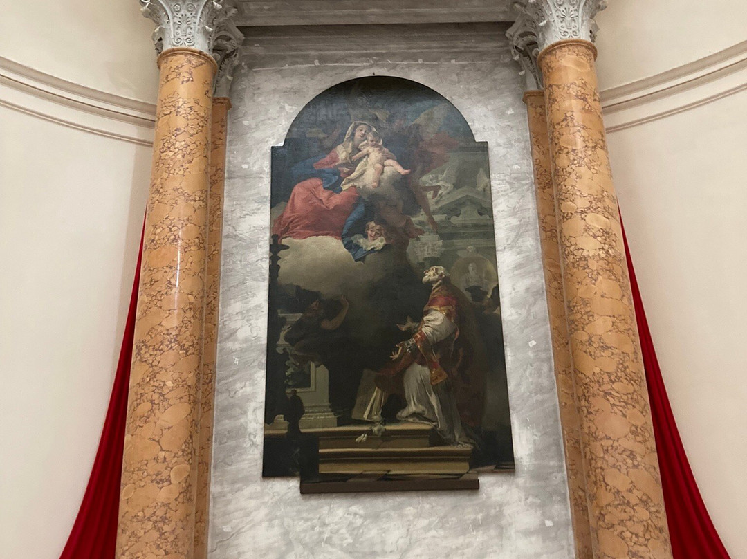 Basilica di San Venanzio景点图片
